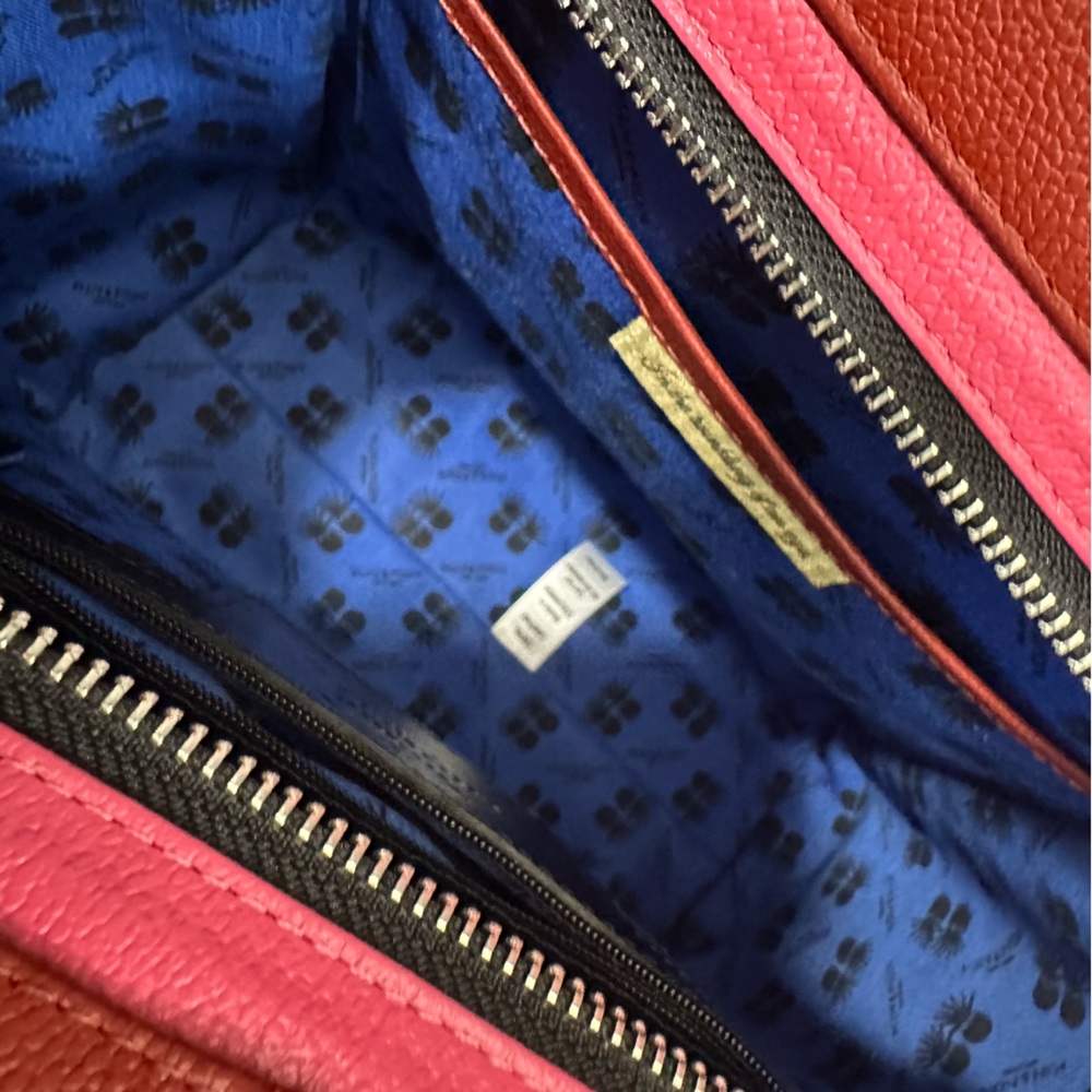 Min & Mon Manuel Crossbody Bag - Picture 12 of 12